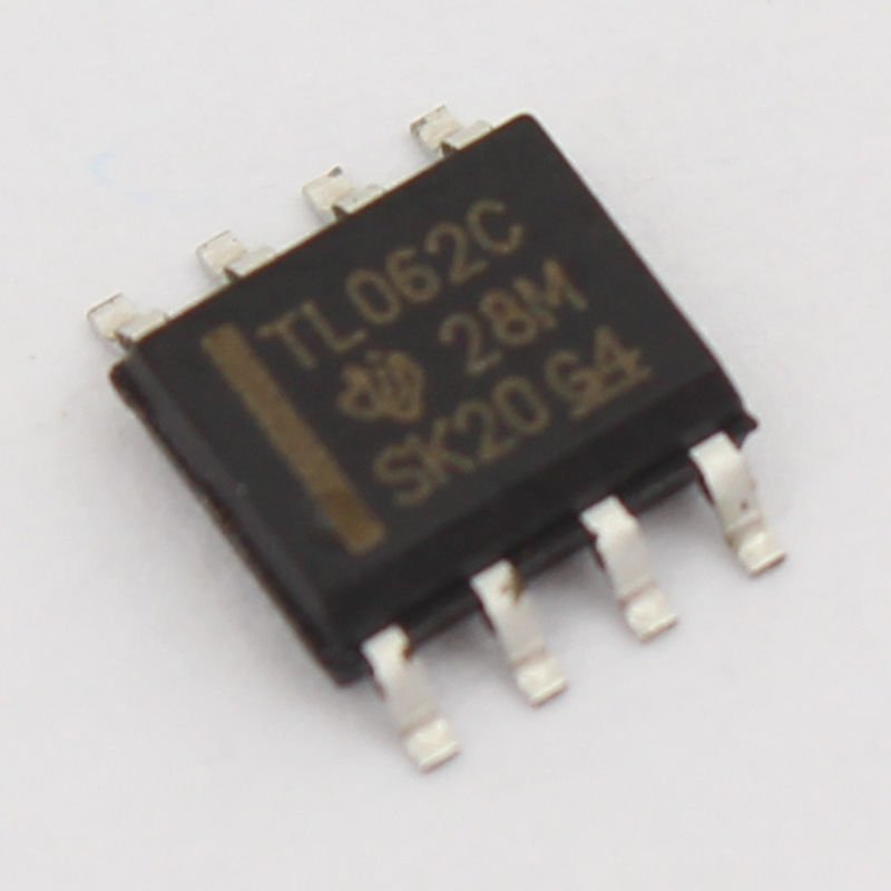 TL 062 SMD  ENTEGRE .