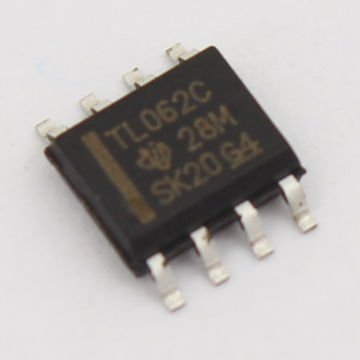 TL 062 SMD  ENTEGRE .