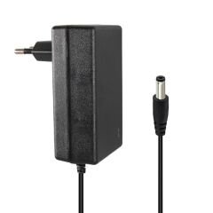 Weko 8.4 Volt - 2 Amper 5.5x2.5mm Uçlu Priz Tip Kırmızı Yeşil Ledli Yerli Üretim Akü Şarj Adaptörü