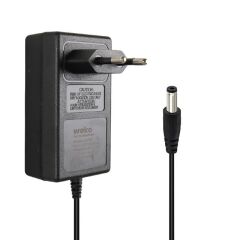 Weko 8.4 Volt - 2 Amper 5.5x2.5mm Uçlu Priz Tip Kırmızı Yeşil Ledli Yerli Üretim Akü Şarj Adaptörü